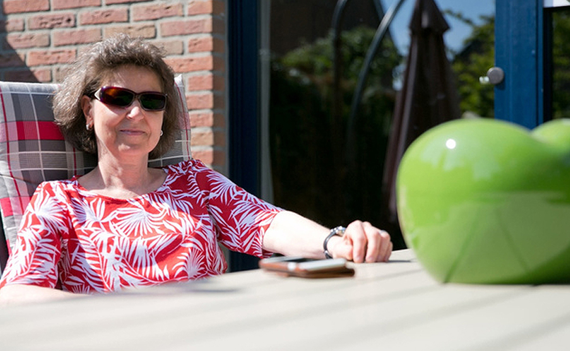 Foto: „Ohne meine Sehbehinderung hätte ich nie so viel Positives erlebt“, sagt Manuela Dolf, NGZ-Foto Tinter